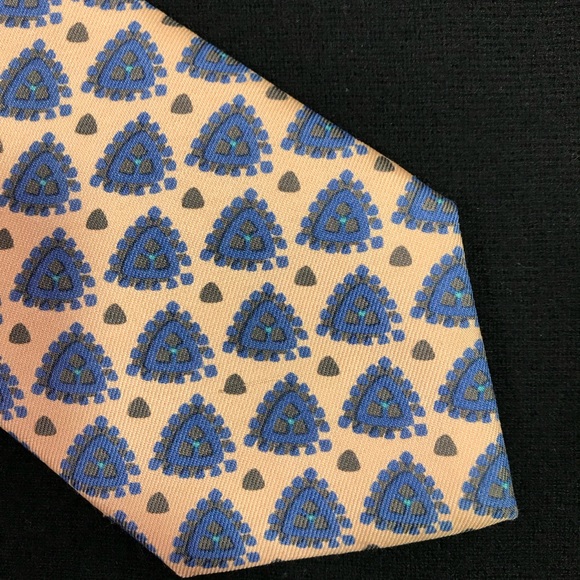 CALVIN KLEIN Mens All Silk Beige tie - Picture 2 of 6